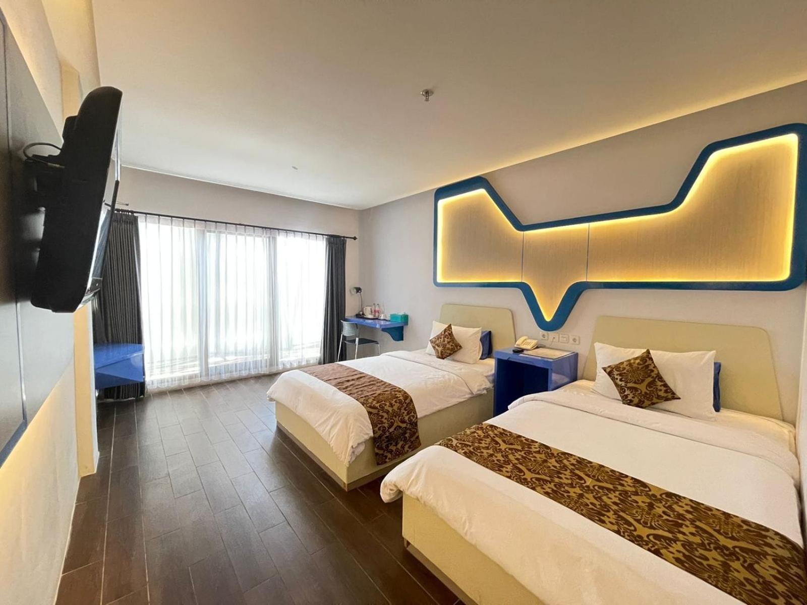 Golden Palace Hotel Batu Merah Eksteriør bilde